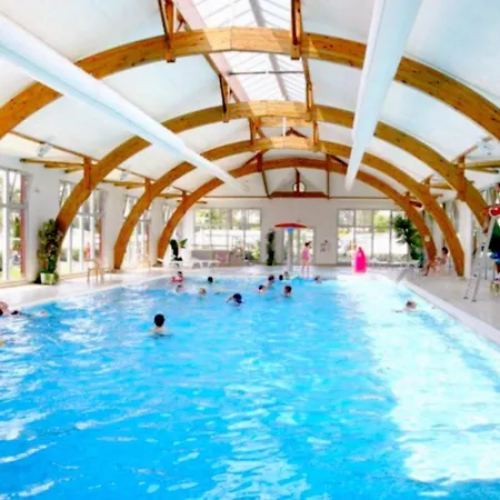 Üdülőközpont Mobil-home 4chambres-10 Couchages - Parking Gratuit - 2 Acces Piscines Inclus Des 3 Nuitees *