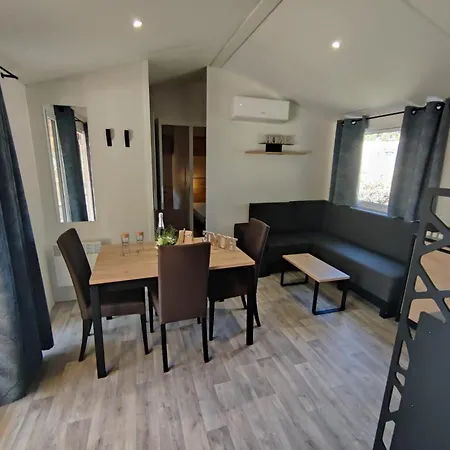 Mobil-home 4chambres-10 Couchages - Parking Gratuit
