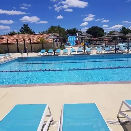 Mobil-home 4chambres-10 Couchages - Parking Gratuit - 2 Acces Piscines Inclus Des 3 Nuitees Üdülőközpont *