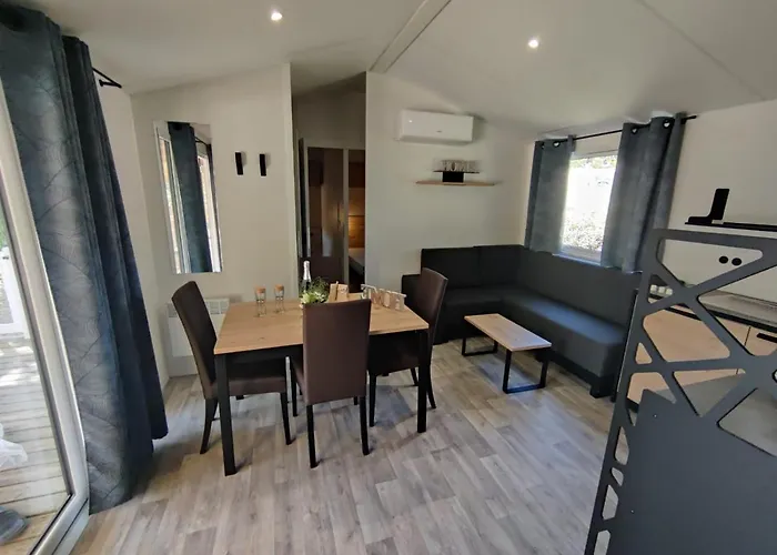 Mobil-home 4chambres-10 Couchages - Parking Gratuit