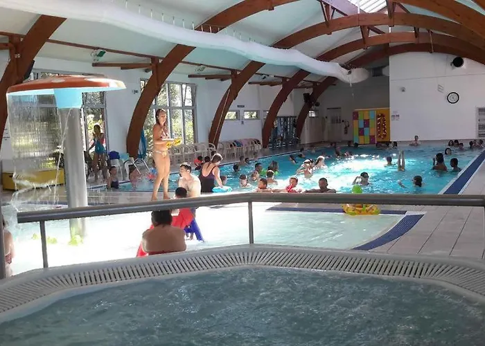 Mobil-home 4chambres-10 Couchages - Parking Gratuit Ośrodek wypoczynkowy Gastes