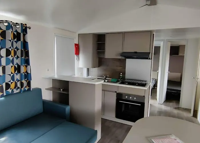 Mobil-home 4chambres-10 Couchages - Parking Gratuit * Gastes